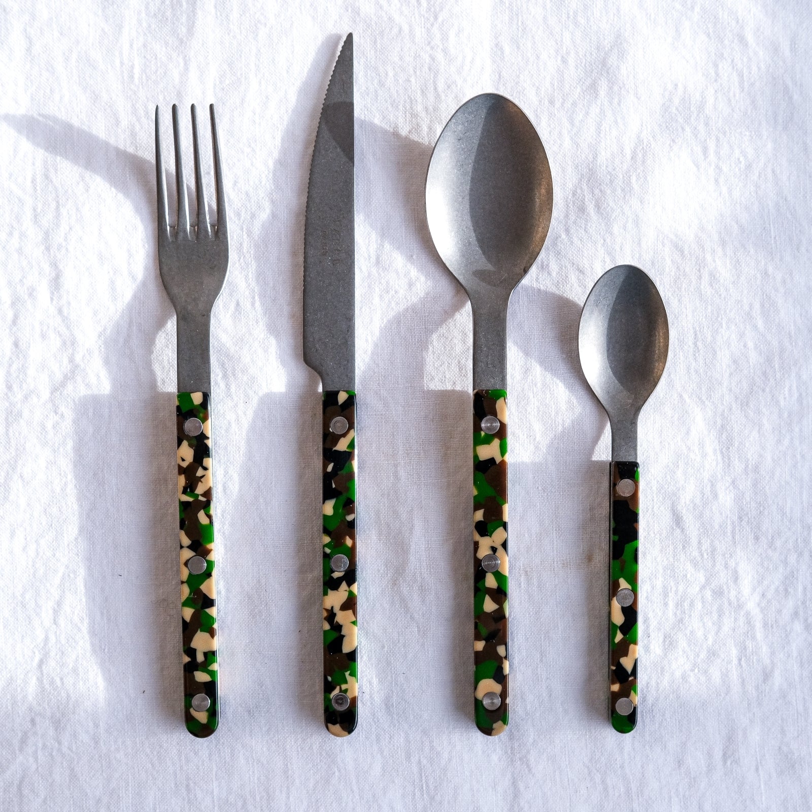 Bistrot Vintage Camouflage, Camouflage - Set de 5 couverts de table - Image 3