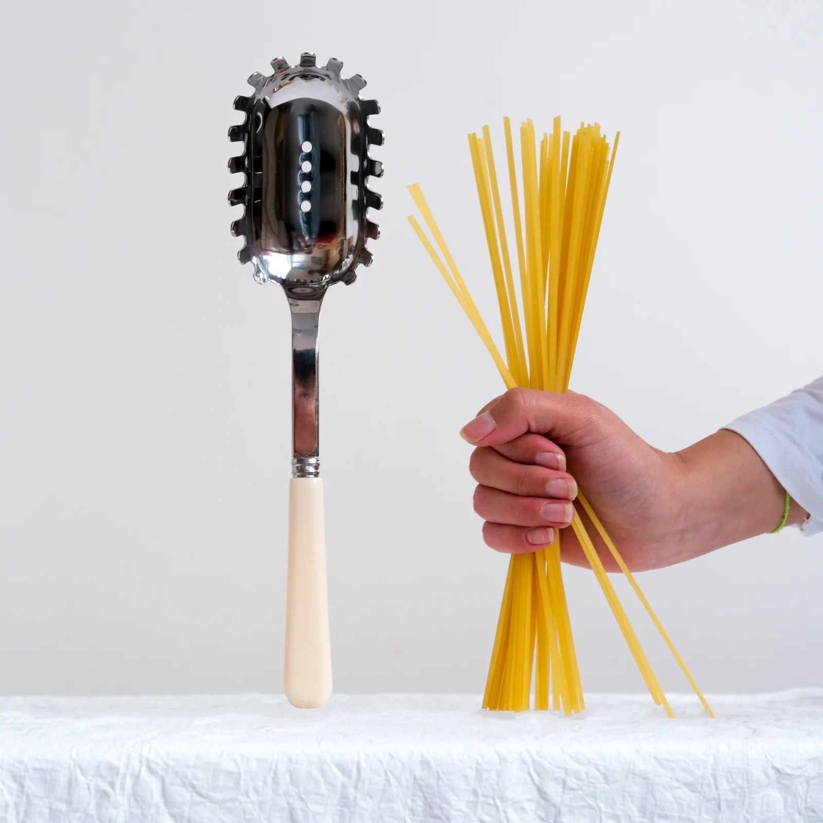 Pop, Ivoire - Cuillère à spaghetti - Image 2
