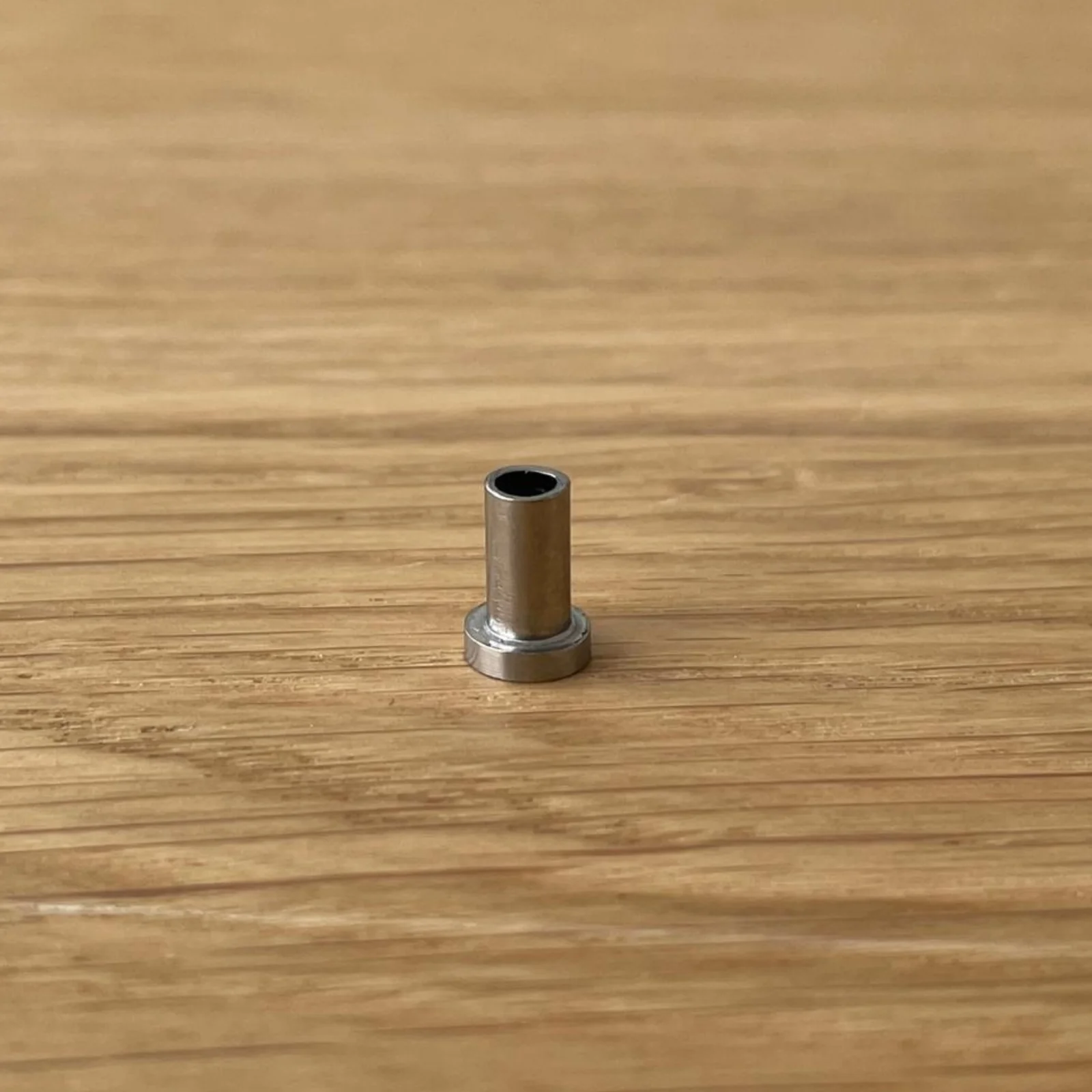 RIVET, Inox - RIVET STANDARD CREU
